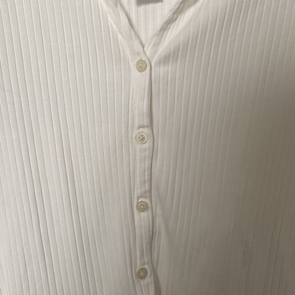 NWT Old Navy Ivory Ribbed Button Down Long Sleeve Shirt - Picture 3 of 6